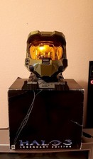 HALO 3 LEGENDARY EDITION MASTER CHIEF HELMET DISPLAY W/ STAND HEADS UP NO GAME