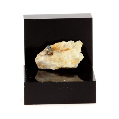 Collection Abijoux Quartz + Chalcopyrite. 9.93 carats. North Hatley, Canada