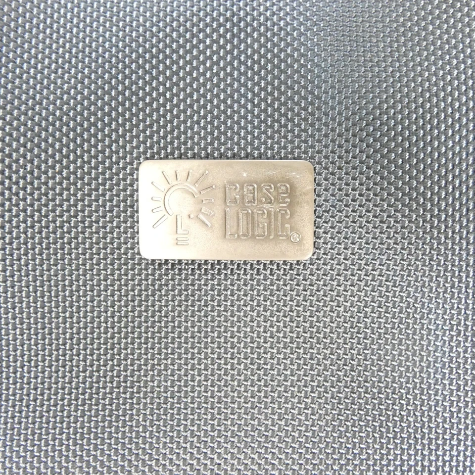 Laptop Bag Case Organiser Hard Shell Briefcase TOUGH Sleeve Large 20" Case Logic - Image 4 of 4