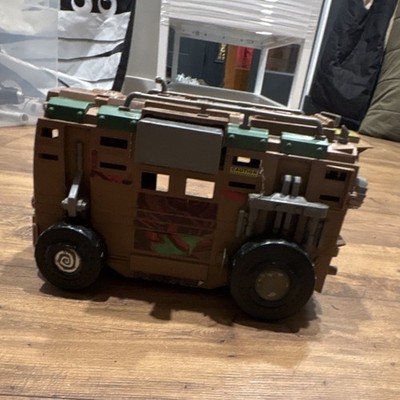 Playmates Toys Teenage Mutant Ninja Turtles Party Wagon some parts missing