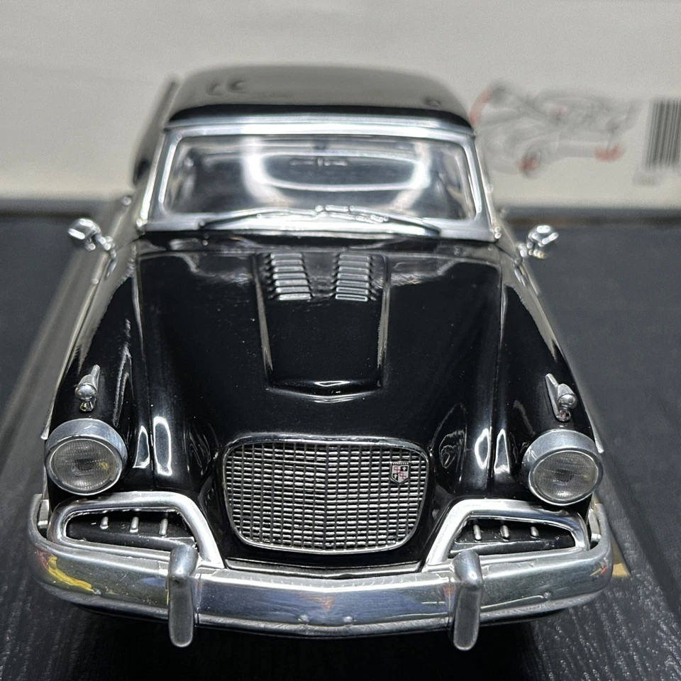 Anson 1957 Studebaker Golden Hawk Black Color 1/18 Scale - Image 4 of 4