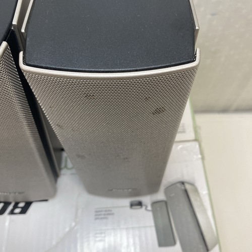 Bose Companion 20 Multimedia Speaker System Silver Tested Works Scuffs - Afbeelding 2 van 21
