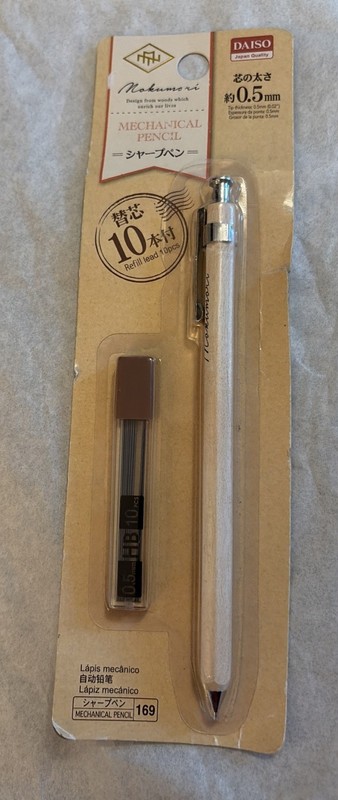 DAISO Nokumori Japan Mechanical Wood  Pencil 0.5mm: Refill lead 10 pcs NIP