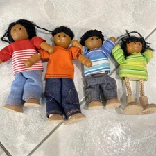 PLAN TOYS Wooden Dolls Family Lot Of 4 People Poseable Toys Dollhouse Preowned