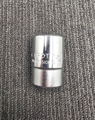 PROTO 5536: 3/4'' Drive 12-Point SAE 1-1/8'' Standard Socket - Chrome