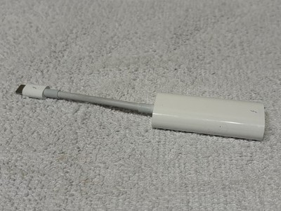 Apple Genuine Thunderbolt 3 (USB C) to Thunderbolt 2 Adapter A1790 OEM