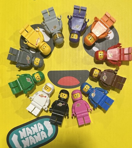 LEGO Classic Spaceman Minifigure 1 Random Figure Blind Bag 🎁 - Picture 1 of 6