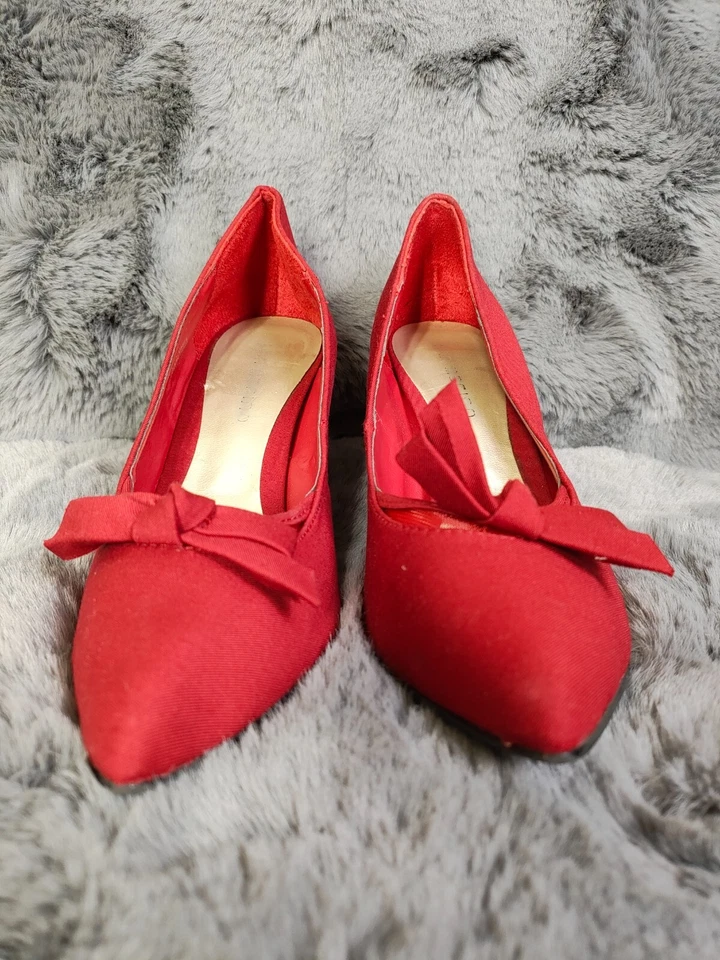 Zapatos de salón Ann Marino para mujer de tacón 6M de tela roja sin cordones con lazo delantero punta Foto 2 de 4