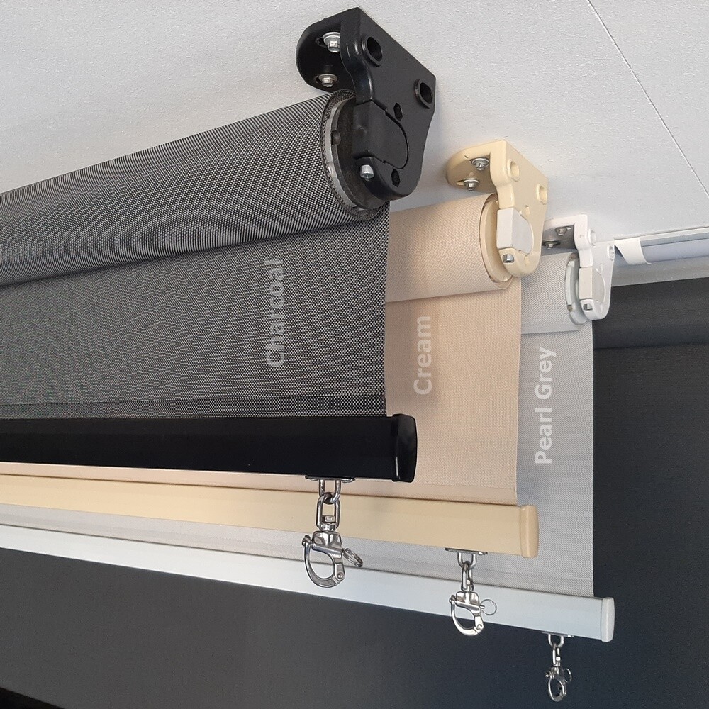 Made To Size Heavy Duty Outdoor Roller Blind Width