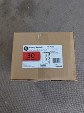 NEW GE ABB TH4361 30 Amp 600V 3 Pole HD Fused Indoor Disconnect Safety Switch