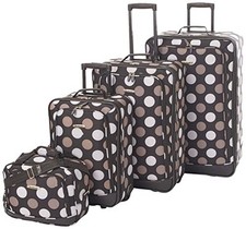 Rockland Escape 4 Piece Softside Upright Luggage Set