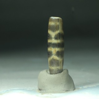 Tibetan Old Dzi Agate Bead "Turtle Back" Amulet Pendant from Tibet 45767