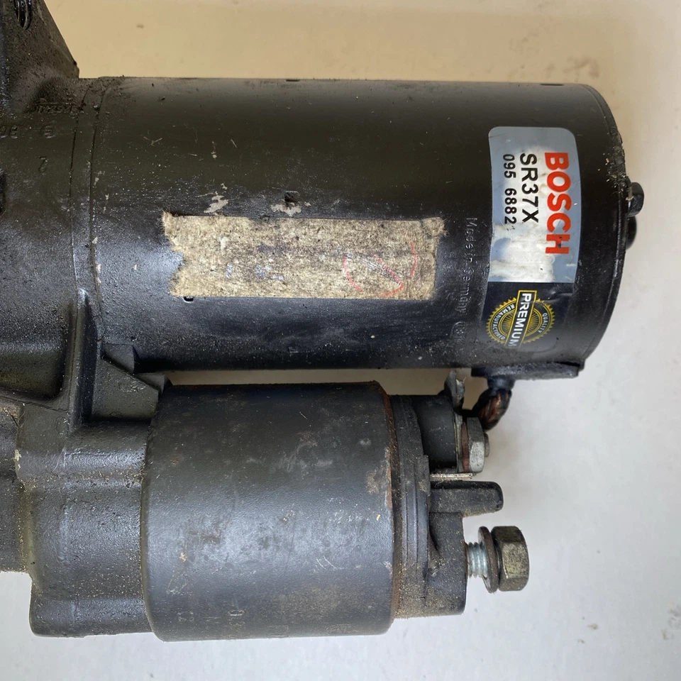 Bosch SR37X Starter Motor For 71-90 Volvo 142 144 145 242 244 245 740 745 760 - Image 3 of 4