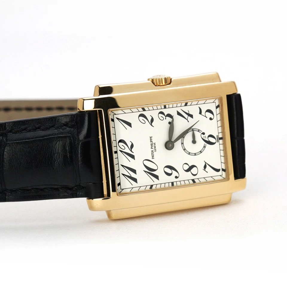 Patek Philippe Gondolo 5024J-001 18K Yellow Gold Wristwatch - Image 4 of 4