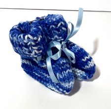 New Handmade Knitted Baby Booties 0-6 Months Blue and White Ribbon