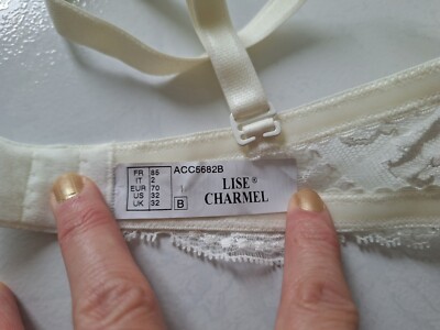 Soutien-gorge Bandeau Lise Charmel Taille 95B - Modèle Love Magique, Référence ACC5682, Couleur Nacre