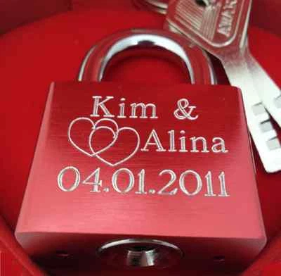 ROMEO&LOVE Liebesschloss Rot mit Wunsch Gravur Weihnachten Valentinstag Hochzeit Geschenk