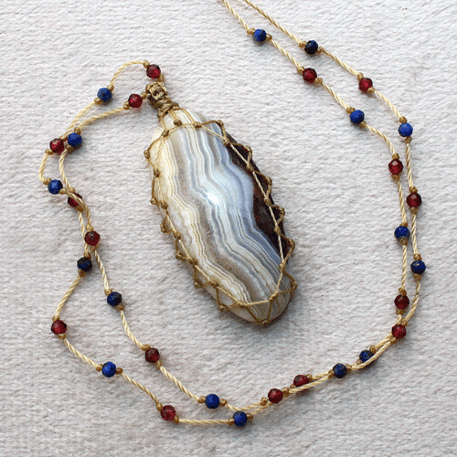 Handmade Mexican Natural Crazy Lace Agate Beautiful Macrame Gemstone Necklace - Picture 2 of 9