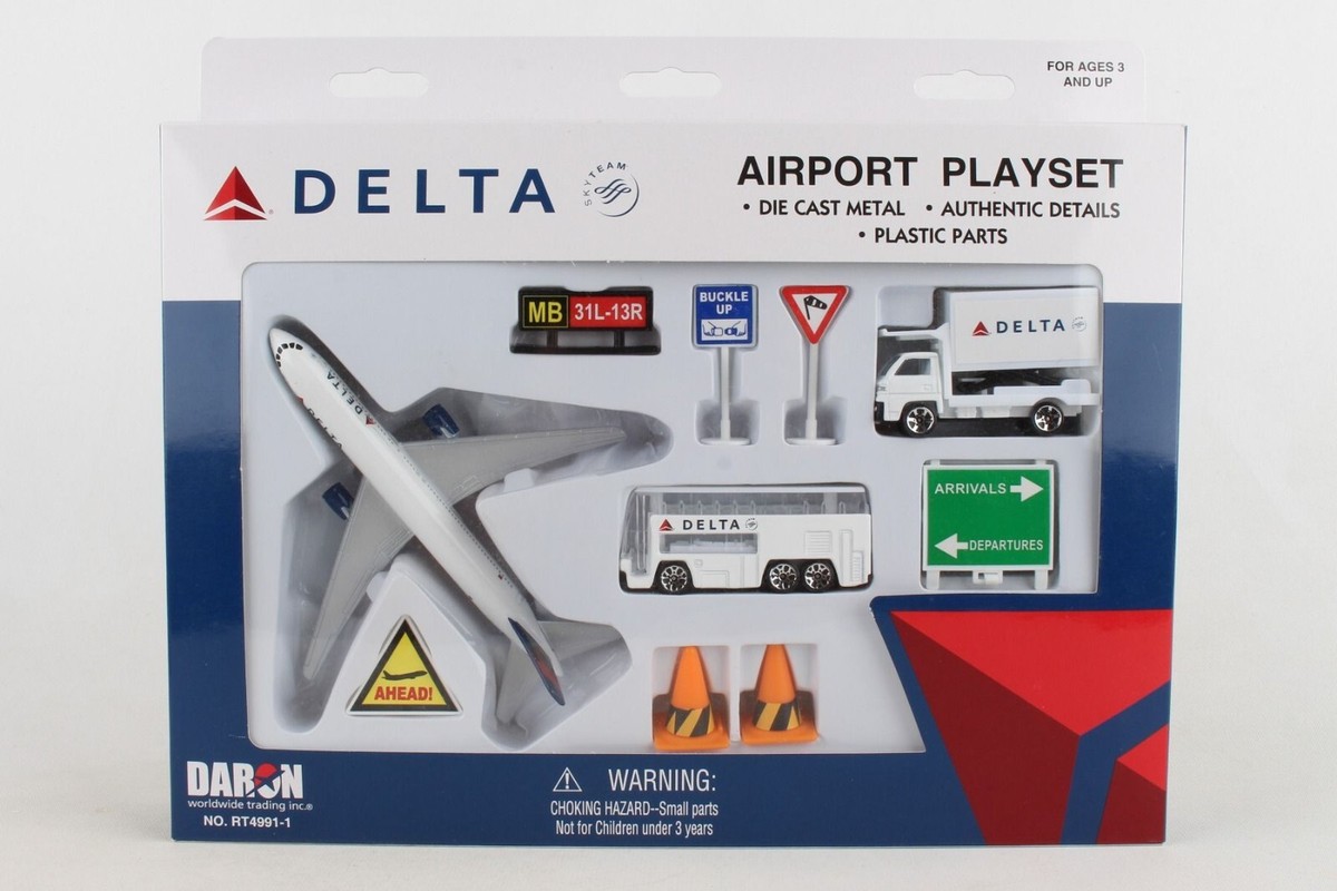 Daron Delta Airlines B767 Airport Die Cast Playset 12pc Set