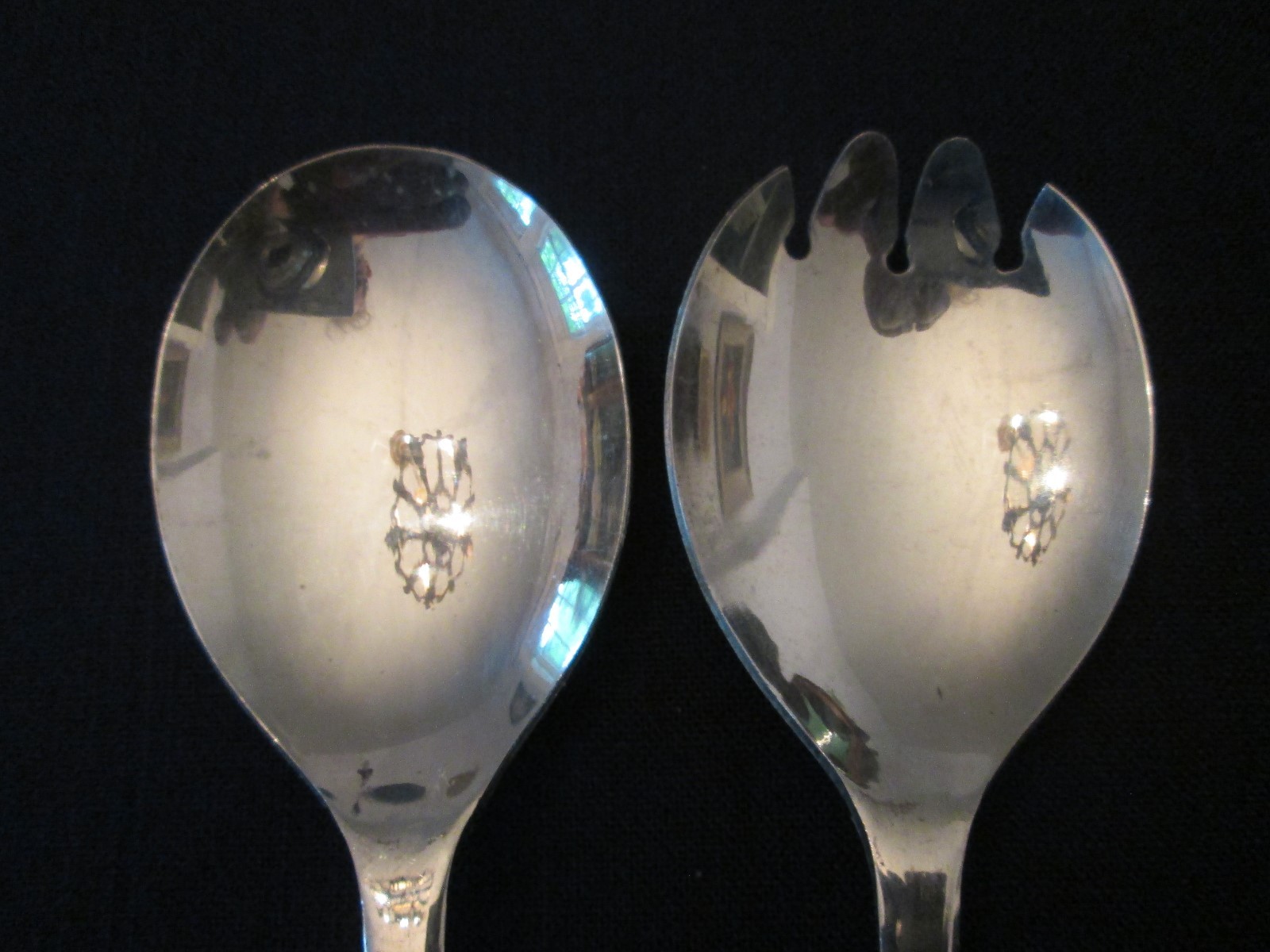 SET 2 SALAD SERVERS! Vintage SHEFFIELD ENGLAND silverplate TAB handles