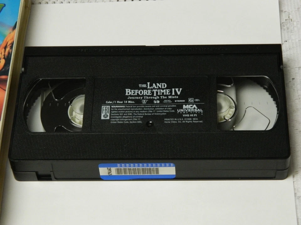 The Land Before Time IV: Journey Through the Mists VHS, 1996, Clamshell Tested - Image 3 of 4