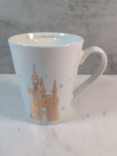 Disney Cinderella's Castle "A Dream is a Wish Your Heart Makes" 16.4 oz Mug Cup