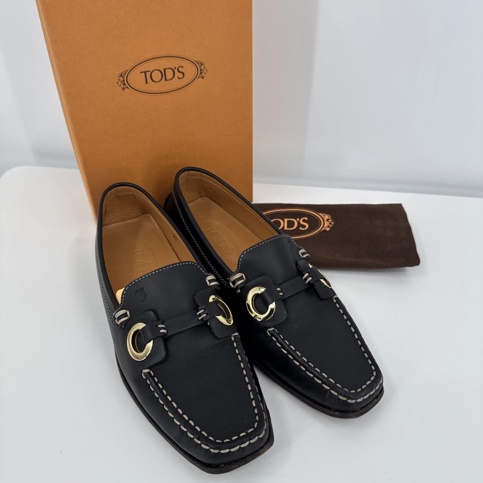 TOD’S Mocassino Tod's Driving scarpe donna 37 7 nero pelle oro ferramenta mocassino us intime ottimeioni