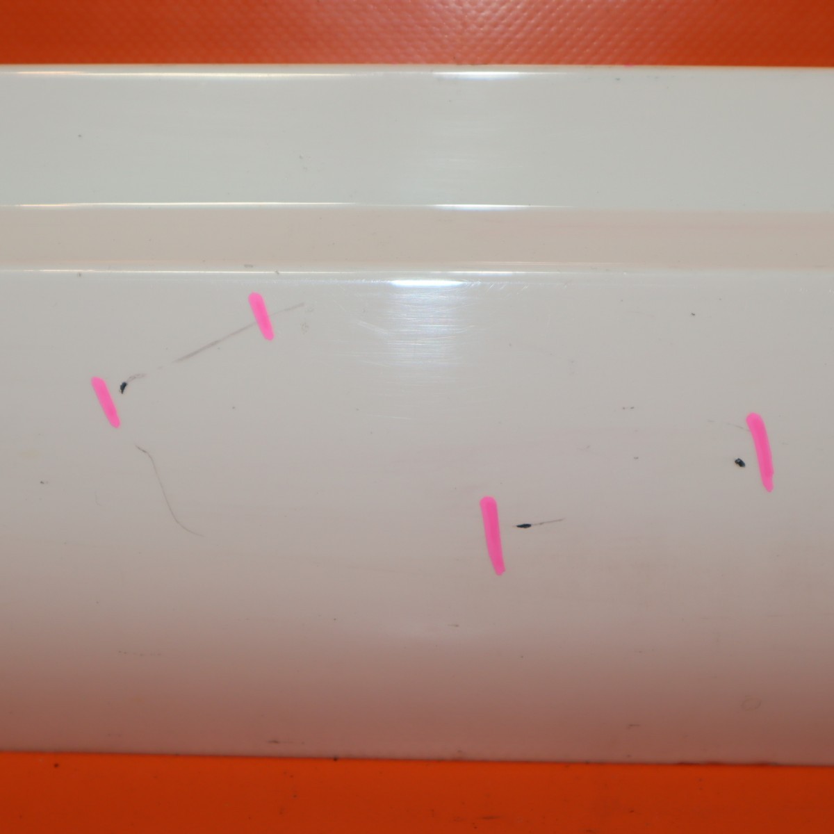 Maserati Levante 2017-2020 FRONT+LEFT Body side molding P/N 670035236