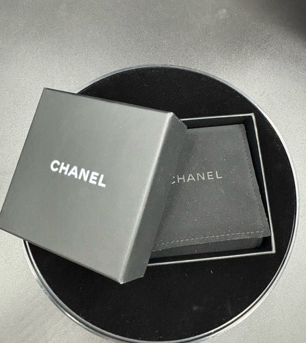 Vintage CHANEL 1980s Couture Pendant Brooch Camellia Jade Glass & Crystals RARE - Bild 12 von 13