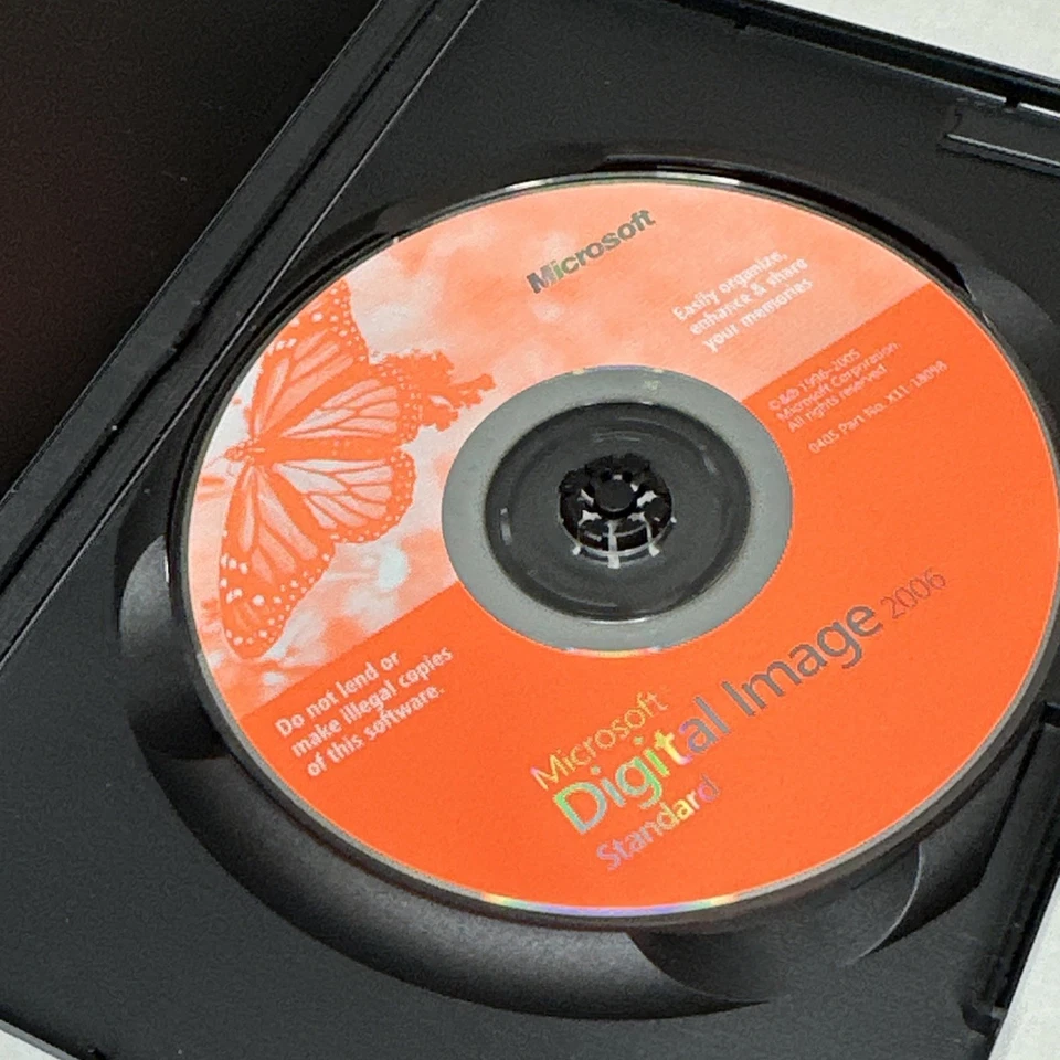 Microsoft Digital Image Standard 2006 for Windows 32-Bit w/ Box – Used - Image 3 of 4