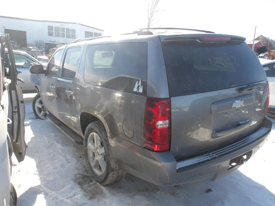 Used Third Seat SW/VAN fits: 2008 Chevrolet Suburban 1500  Grade B - Image 3 of 4