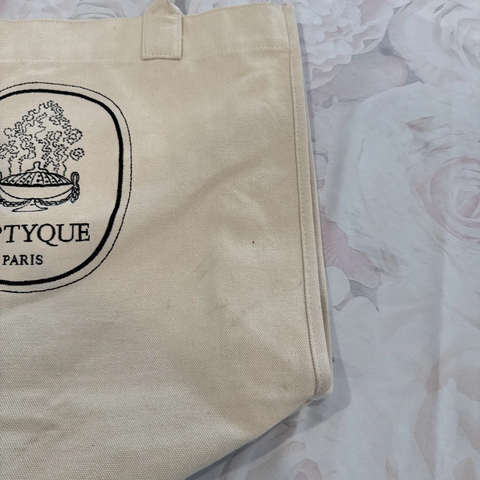 DIPTYQUE LIMITED EDITION EMBROIDERED CANVAS TOTE BAG COTTON BEACH Zip Pocket - Image 4 of 4