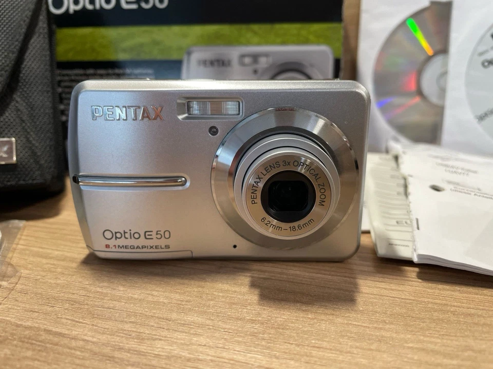 Pentax Optio E50- 8,1-MP- 3x-Zoom Digitalkamera - GUTER ZUSTAND ⭐️ GETESTET ✅ - Bild 2 von 4