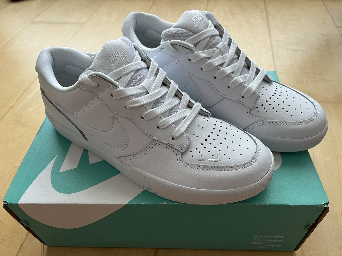 NIKE SB フォース58 Nike SB Force 58 Photon Dust, Black & White Skate Shoes | Zumiez