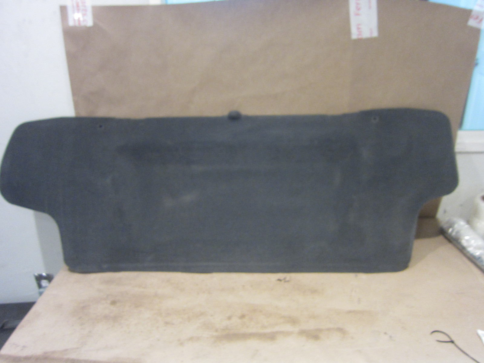 Maserati Quattroporte Trunk Trim Back Wall / Fuel Tank Cover Carpet  981307000