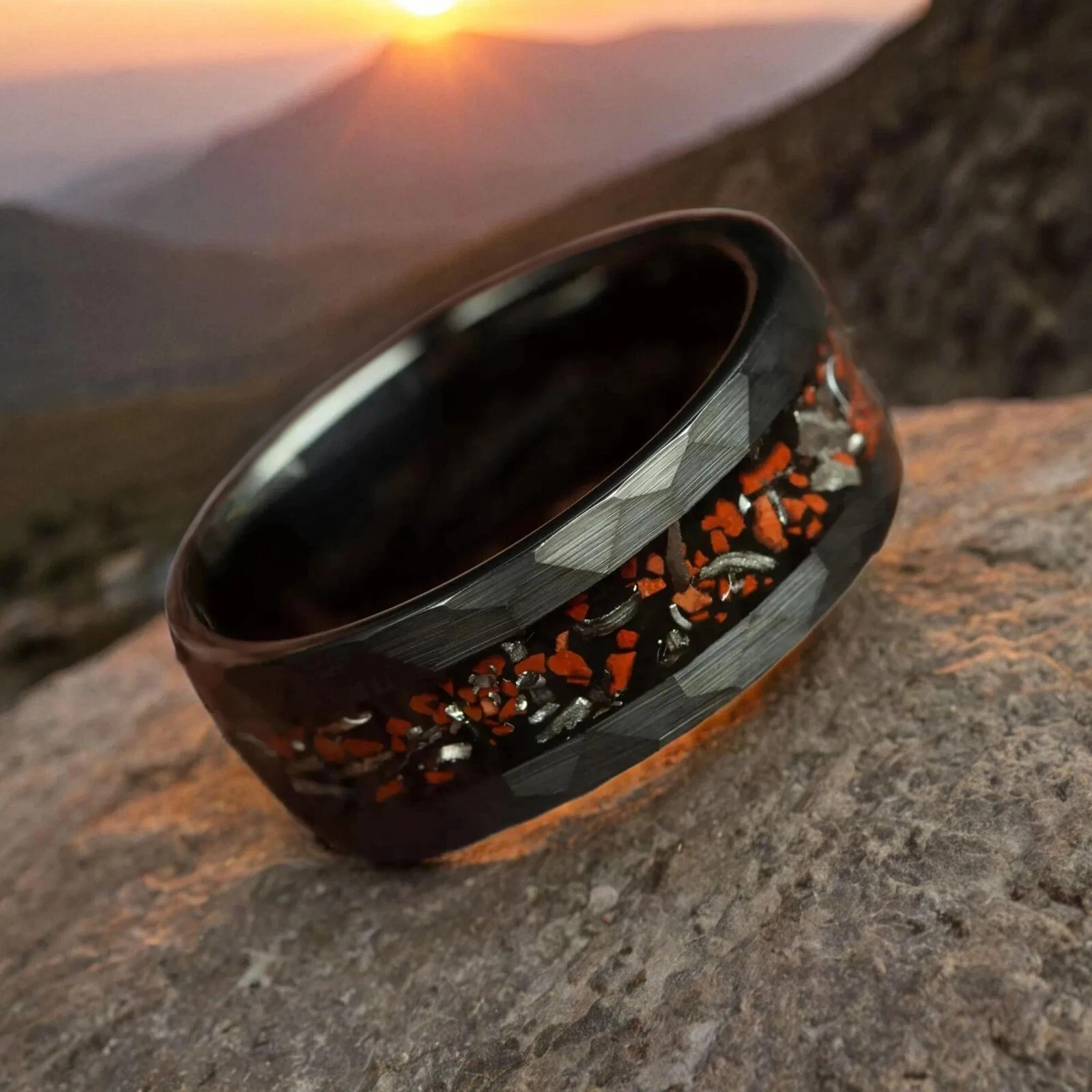 Dinosaur Bone & Meteorite Hammered Mens Tungsten Wedding Ring Comfort Fit - 8mm
Opens in a new windo