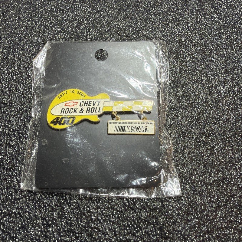 2005 Chevy Rock & Roll 400 NASCAR Souvenir Pin Richmond Raceway New Old Stock
