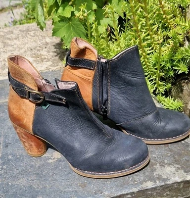 El Naturalista Black And Tan Leather Ankle Boots Size 38 - Image 1 of 4