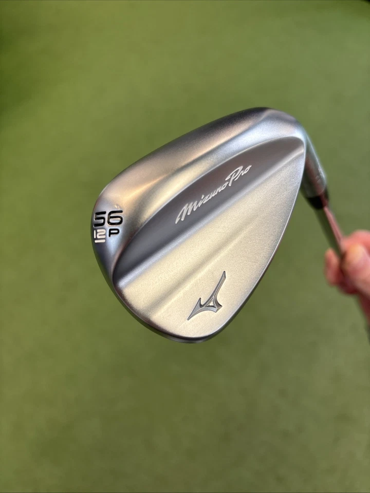 Mint Mizuno Pro T-1 Wedge Set 56*, 60* Dynamic Gold Tour Issue Steel - Image 3 of 4