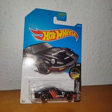 Hot Wheels 2015 Nissan Fairlady Z Nightburnerz