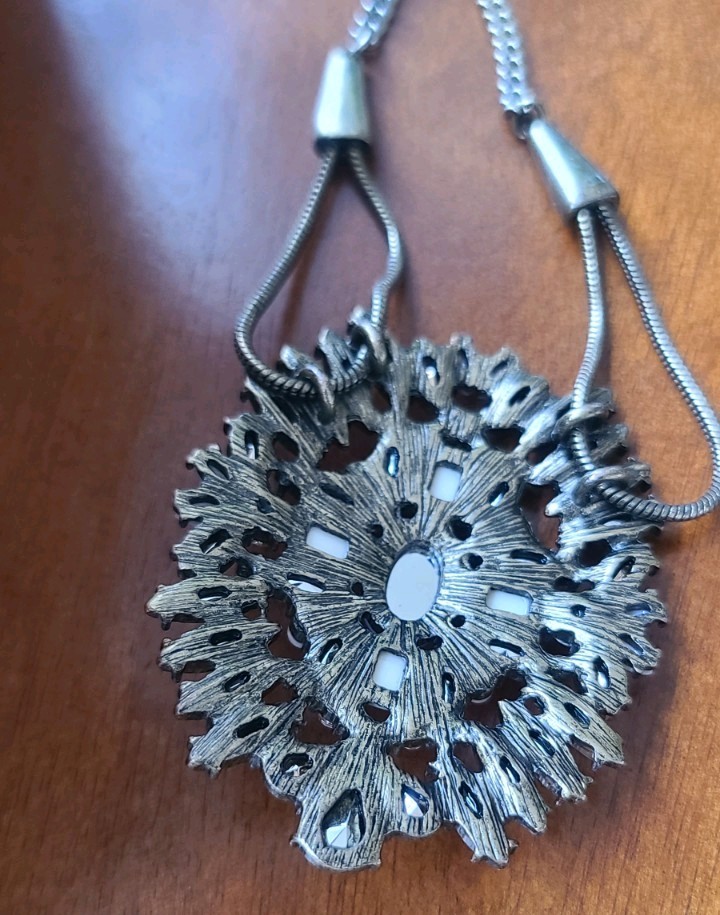 Sugarfix Rhinestone Necklace Statement Piece Larg… - image 6