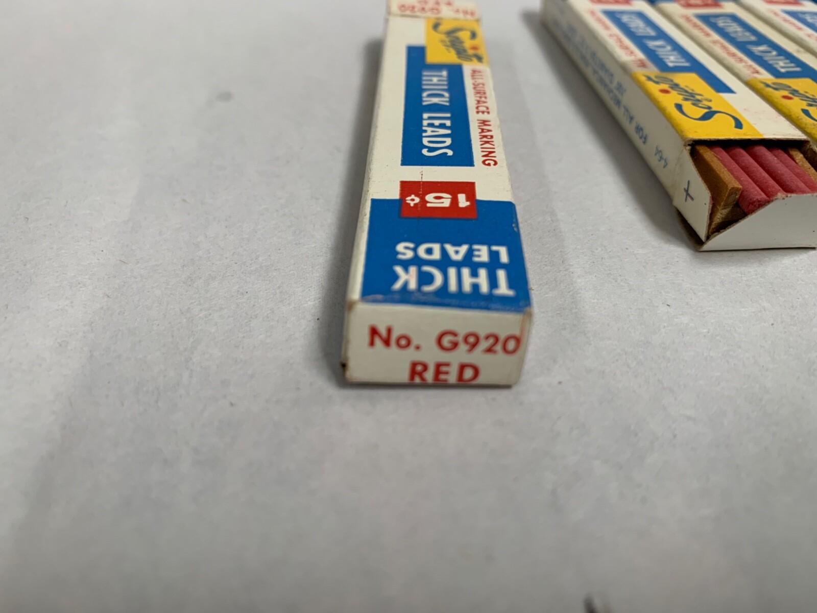 LOT Vintage Scripto G920 Mechanical Pencil Thick Red Leads Refills (A7)