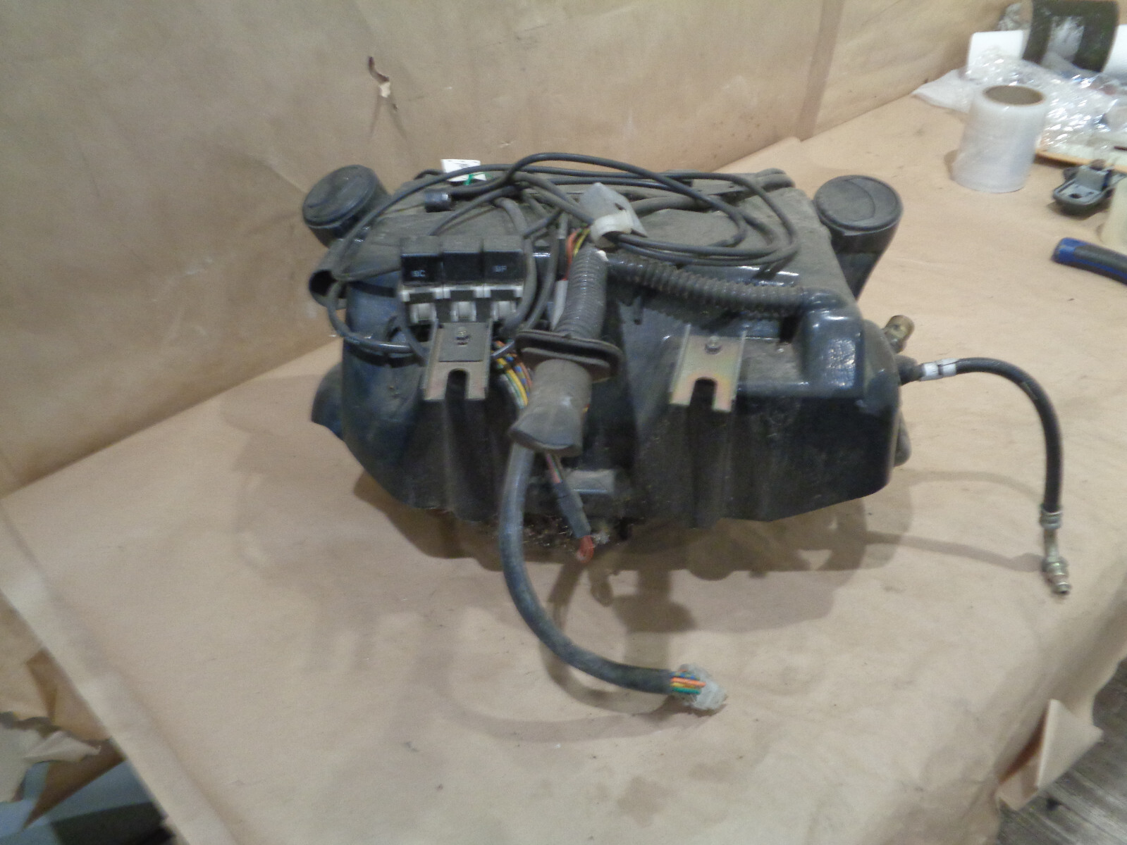 Ferrari Mondia T - AC Evaporator Unit P/N 62518600