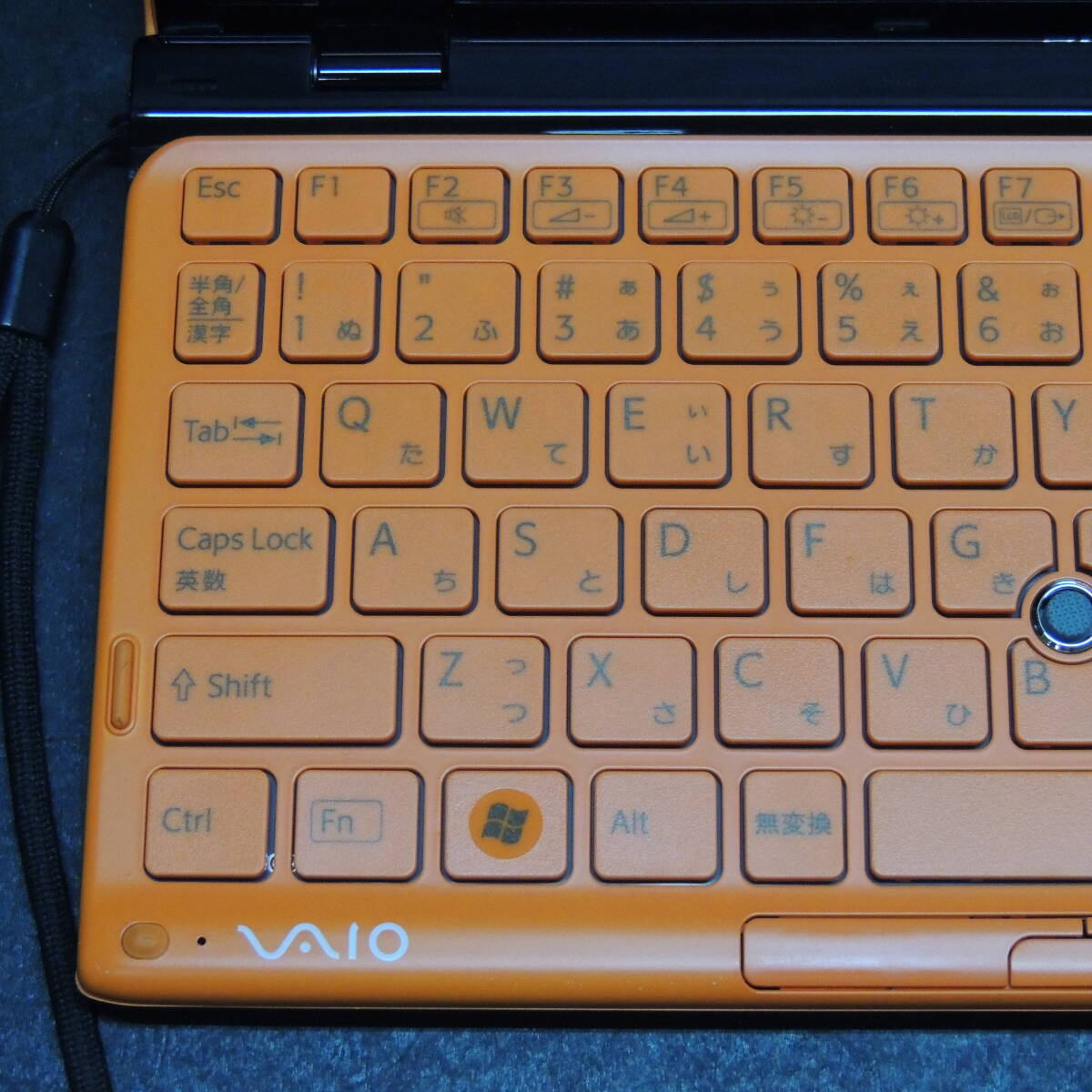 SONY VAIO Type P VPCP11AKJ Intel Atom Z530 1.60GHz SSD 64GB SONY VAIO Type P VPCP11AKJ Intel Atom Z530 1.60GHz SSD 64GB