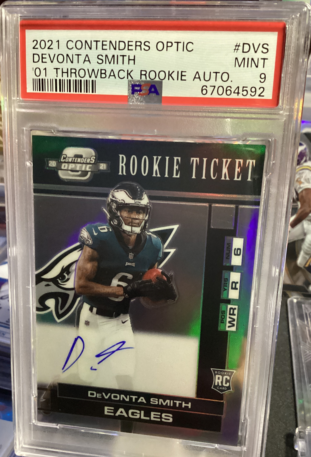 DeVonta Smith Panini Contenders Optic 2001 Contenders Throwback Rookie Autographs #DVS Base