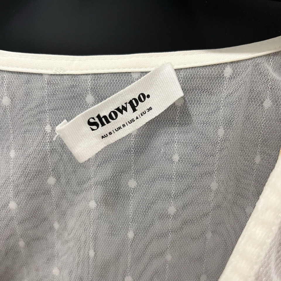 SHOWPO AKSHIA МИНИ-ПЛАТЬЕ - ЗАТЯЖКА РУКАВ ЦВЕТОЧНЫЕ ДЕТАЛИ ДЕКОЛЬТЕ ПЛАТЬЕ В БЕЛОМ - Изображение 4 из 4