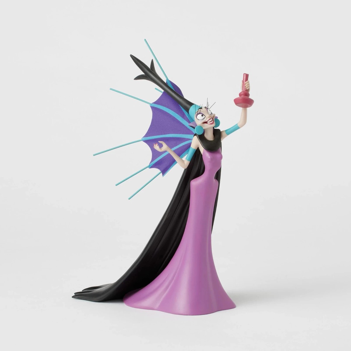 Disney Showcase YZMA-EMPEROR'S NEW GROOVE 25TH ANNIVERSAY Figurine