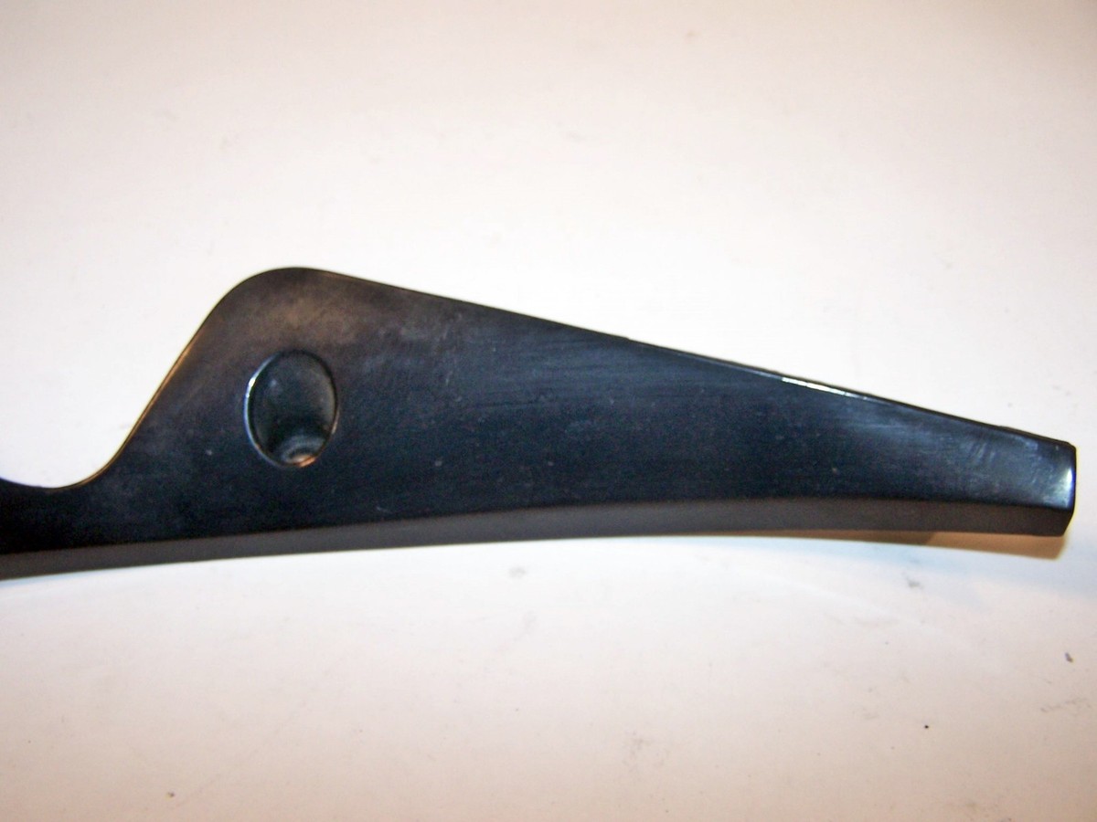 SUZUKI RF900 INNER RIGHT UNDER COWLING 94461-21E00-019 RF 600 900