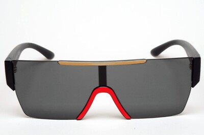Burberry Sunglasses Black Shield Visor Dark Grey Square BE  display picture 2