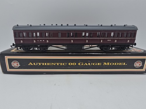 #6231 Dapol E28 57' LMS Suburban Coach `19191`. | Condition: Used